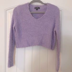 Lavender cropped sweater from Urban Outfitters. Size s